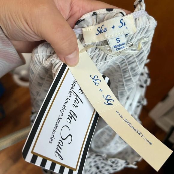 NWT SHE + SKY SMOCKED BLOUSE - Picture 2 of 3